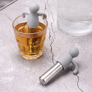 Portable Tea Strainer Stainless Steel Fine Mesh Tea Infuser with Silicone Handle for Loose Tea - Product Image 3