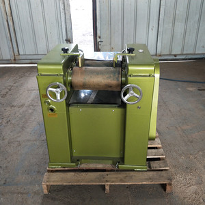 <strong>Three</strong> <strong>Roll</strong> <strong>Grinder</strong>/Liquid Dyes Inks Ceramic Detergent Grinding Machine