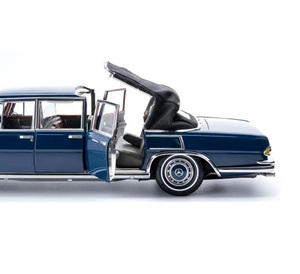 Limited Edition 1 18 <strong>Cars</strong> <strong>Model</strong> 1 18 <strong>Model</strong> <strong>Car</strong> for Collection - Product Image 3