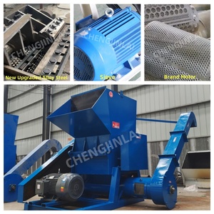 Elektrik motoru ekstrüzyon parçalayıcı 600 modeli büyük plastik parçalayıcı atık plastik PE PET PVC geri dönüşüm için HDPE parçalayıcı makinesi