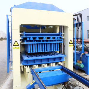 QT5-15 Hydraulic Concrete <strong>Block</strong> <strong>Machine</strong> Color Pave <strong>Interlocking</strong> <strong>Block</strong> Making <strong>Machine</strong> Cement Brick Making <strong>Machine</strong> Blue 7500 80KN - Product Image 4