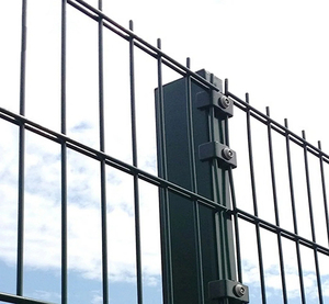 <span class=keywords><strong>Anping</strong></span> <span class=keywords><strong>Factory</strong></span> Zaun verzinkt lackiert Doppels tange Metall matte Zäune Drahts icherheit Farm Zaun Zubehör - Product Image 4