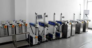 Stampante per marcatura laser co2 della macchina di codifica laser della bottiglia dell'animale domestico per la stampante del codice della data della linea di produzione per la stampa del logo della bottiglia d'acqua - Product Image 4