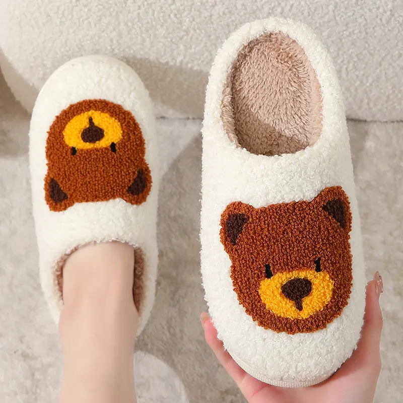 Sandal beruang teady lucu, sandal selop bulu binatang nyaman kualitas tinggi untuk penggunaan di rumah