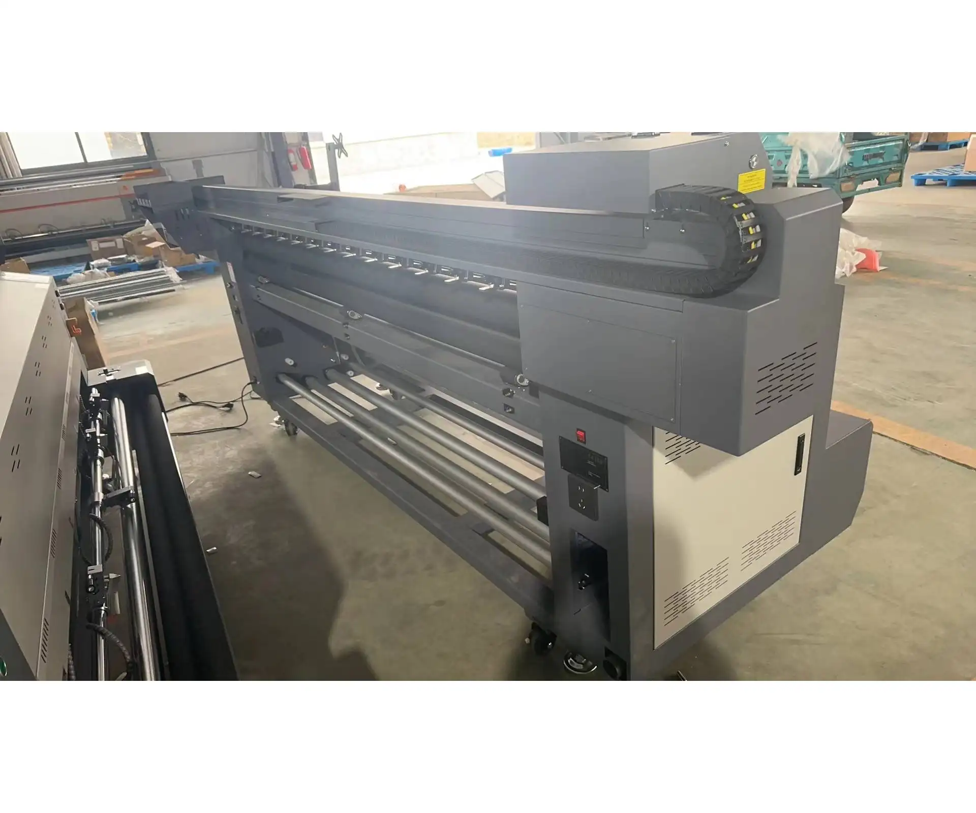 Tela Industrial 2100mm I3200 A1 4 cabezales de impresión Impresora de sublimación digital Impresora textil digital Impresora de pancartas de banderas