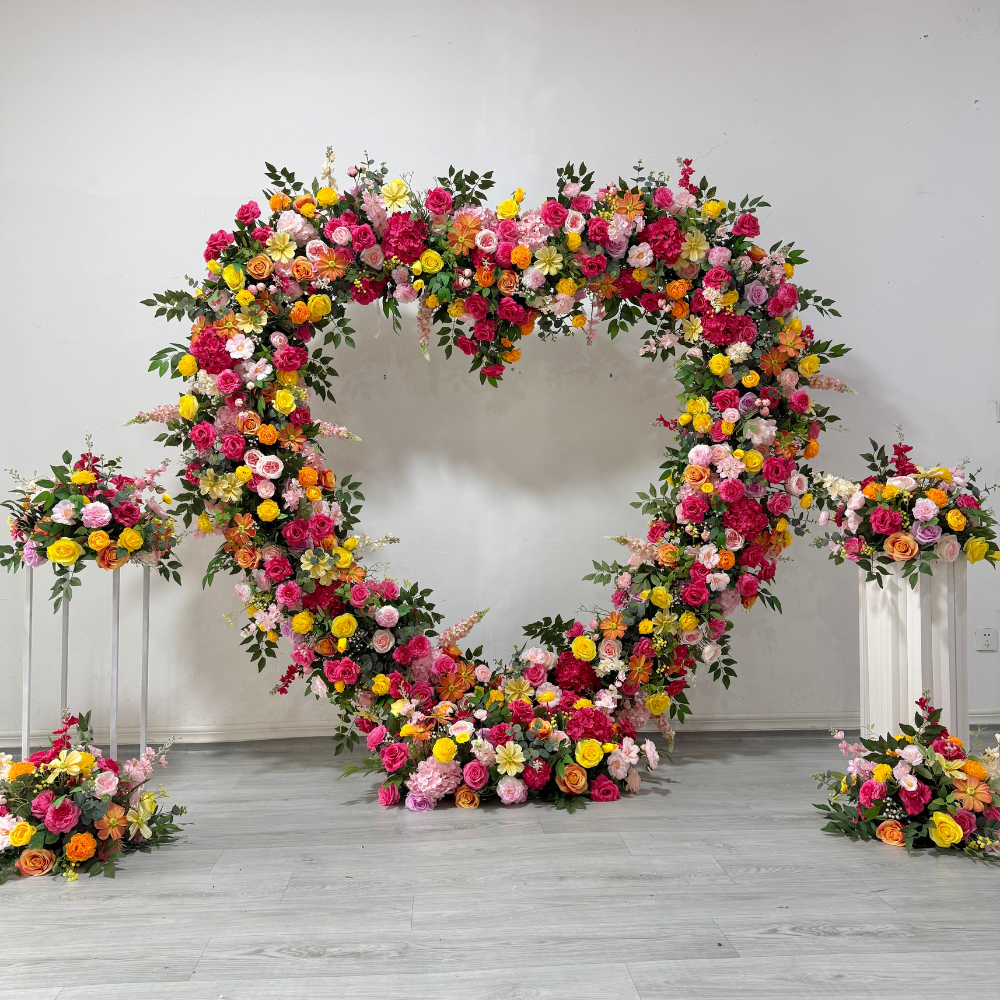 Arco a forma di cuore rosa