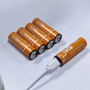 Yeni trendler 1.5V 22002200tip-c şarj çift bir lityum iyon USB şarj edilebilir Li-ion AA pil - Product Image 2