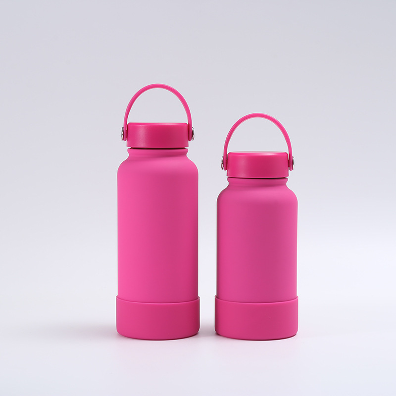 Rose red silicone cup sleeve