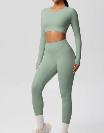 สีเขียว