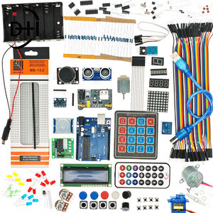 Kit Starter Kit di componenti elettronici aggiornato Starter Kit per Arduino UNO R3 con Breadboard Tutorial 1602 programmatore IIC