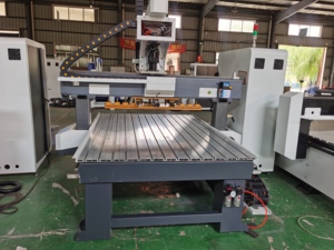 Enrutador CNC automático multifunción de 3 ejes y 4 ejes, máquina anidadora CNC para producción de muebles, enrutador CNC ATC 2024 1325 - Product Image 5