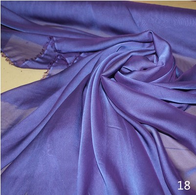 VIOLET FONCÉ