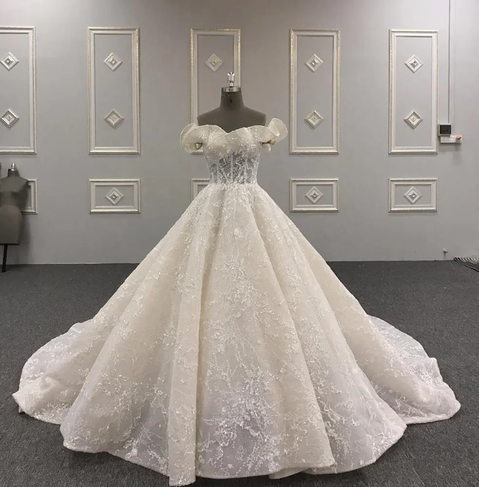 Abito da sposa Design esclusivo prezzo all'ingrosso dalla cina Baiyi sposa fabbrica vendita calda abito da sposa