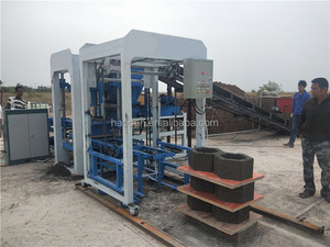 Máquina de fabricación de ladrillos entrelazados Thai 3-15, carga de arena eficiente, descarga, núcleo de molde duradero para producción de bloques huecos - Product Image 5