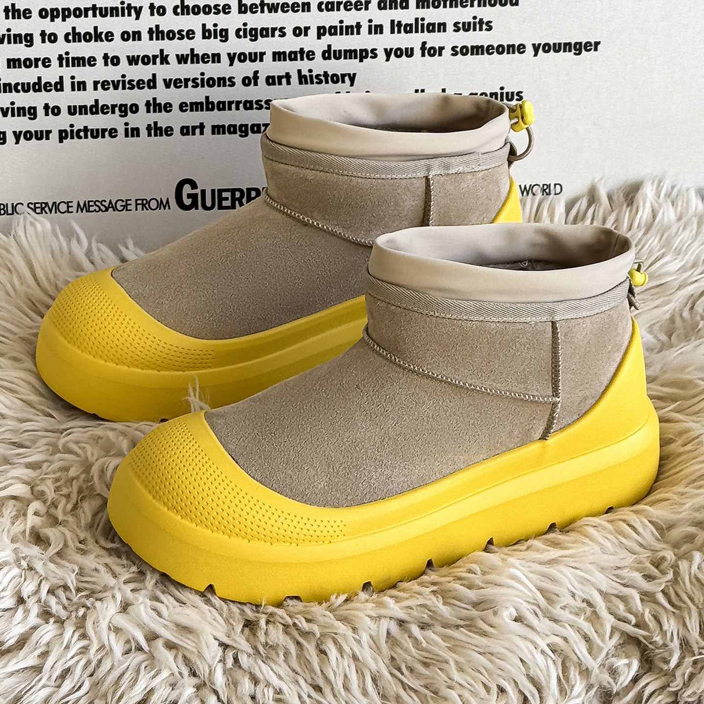 Jaune