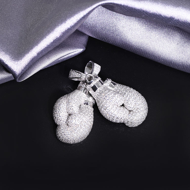 ถุงมือสีขาว