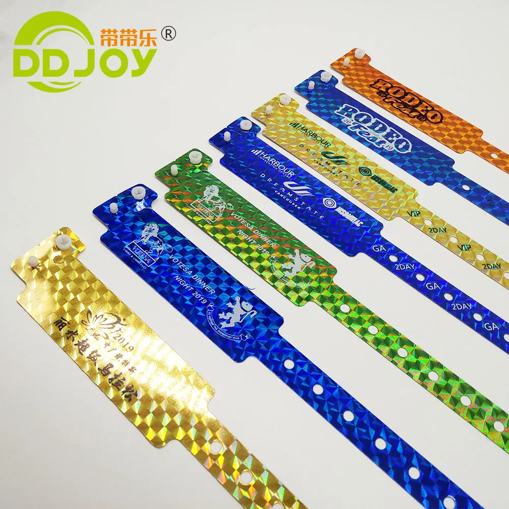 Pulsera con purpurina de vinilo y PVC holográfica impresa personalizada, pulsera con dijes de oro para eventos, festivales, deportes y promoción de moda