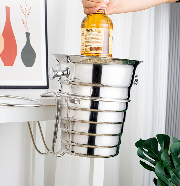 silver,large rack,bucket