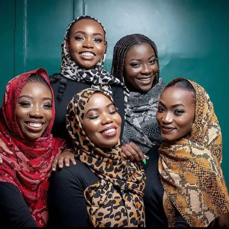 Frauen schwere Chiffon Blase Hijabs Schal gedruckt Leopard beliebte neue Schal Warp Cape
