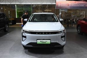 Xingtu Yaoguang C-DM 2025 1.5T Max hibrid Turbo elektrikli SUV/Sedan dört tekerlekten çekiş otomatik şanzıman sol direksiyon satış modeli - Product Image 3
