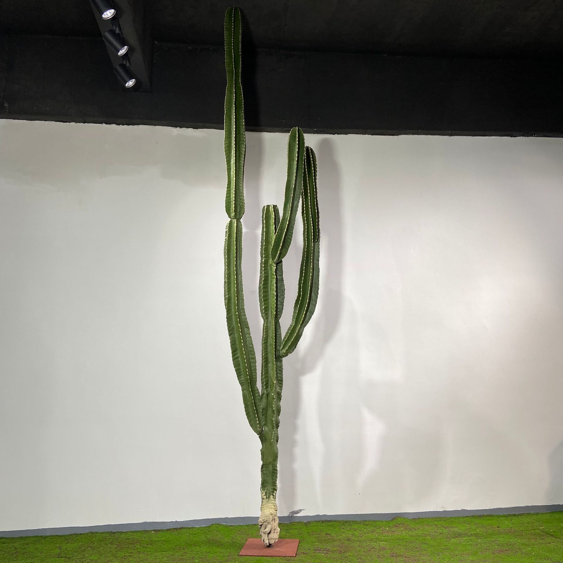 Cereus artificial decorativo tres cabezas 3,35 m de alto