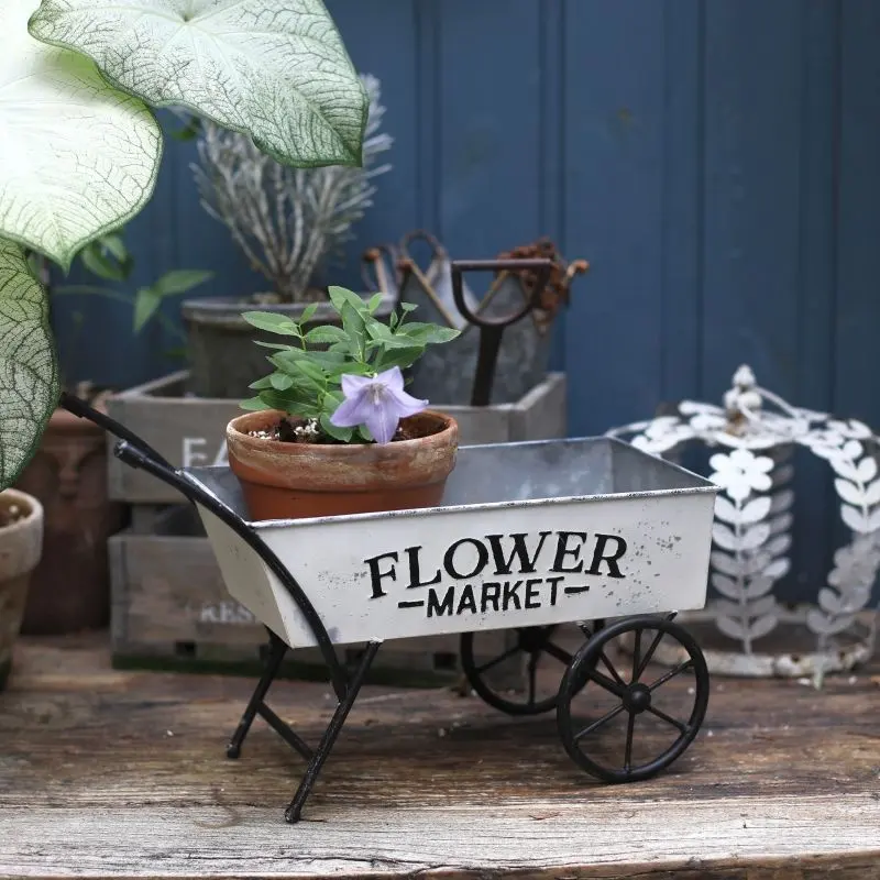 Blumenmarkt Wagon Arrangement Vintage Cart Requisite für Haus und Garten Ornamente dekorative Behälter