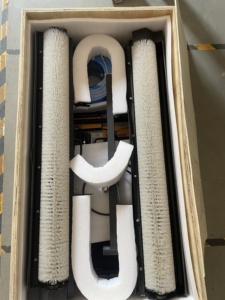 SUNNOVA L1 Smart 500W <span class=keywords><strong>Robot</strong></span> de nettoyage de panneaux solaires à double tête 1.3m de largeur de brosse pour le dépoussiérage - Product Image 4