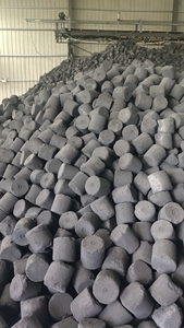 Çin fabrika kaynağı düzenli şekil üniforma boyutu düşük kül yeni tip kurdu kömür/satılık yüksek fırın için kok kurdu - Product Image 5