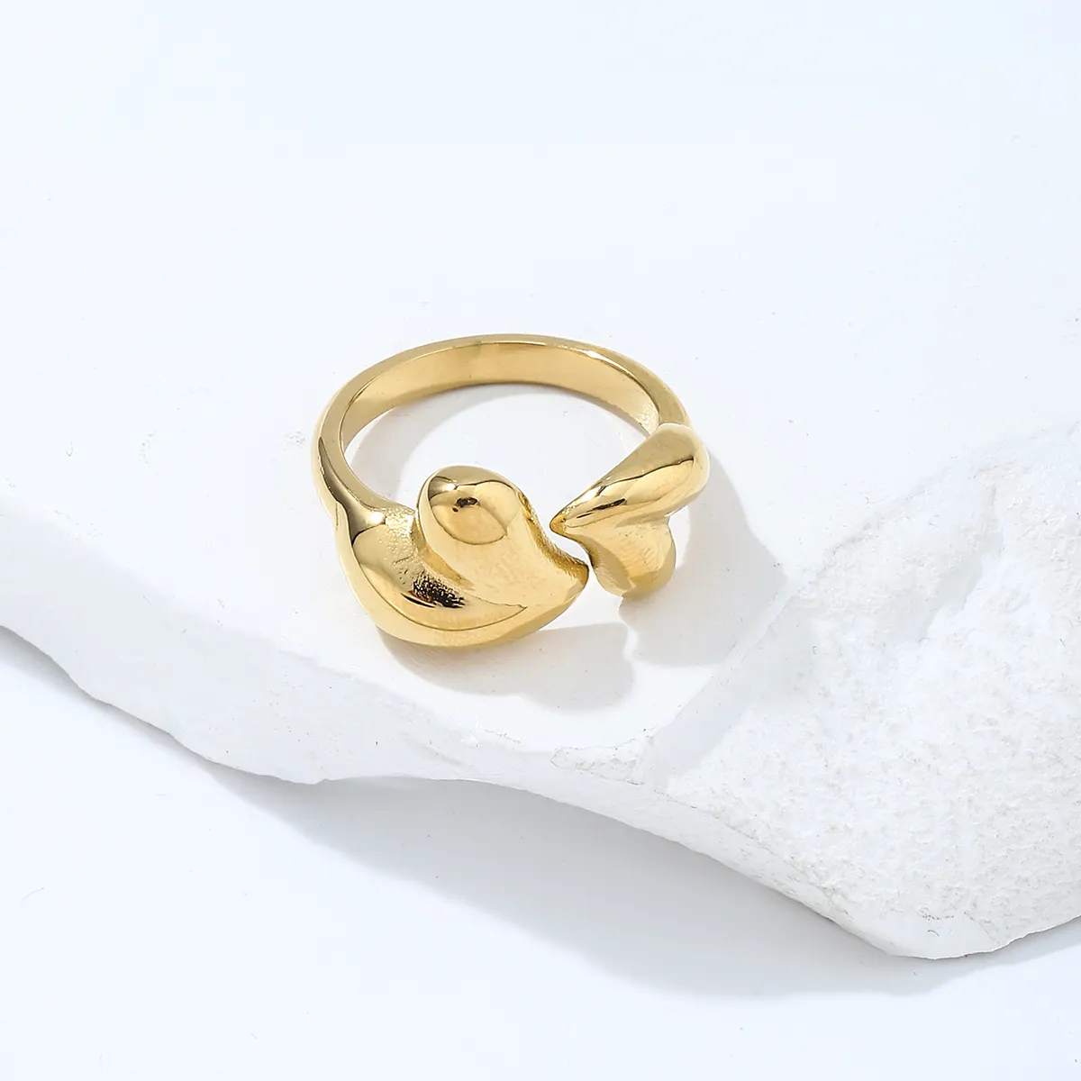 Ruigang RGR2485 anello regolabile a cuore in acciaio inox a prova di ruggine Texture anello di apertura 18K placcato oro gioielli da donna alla moda