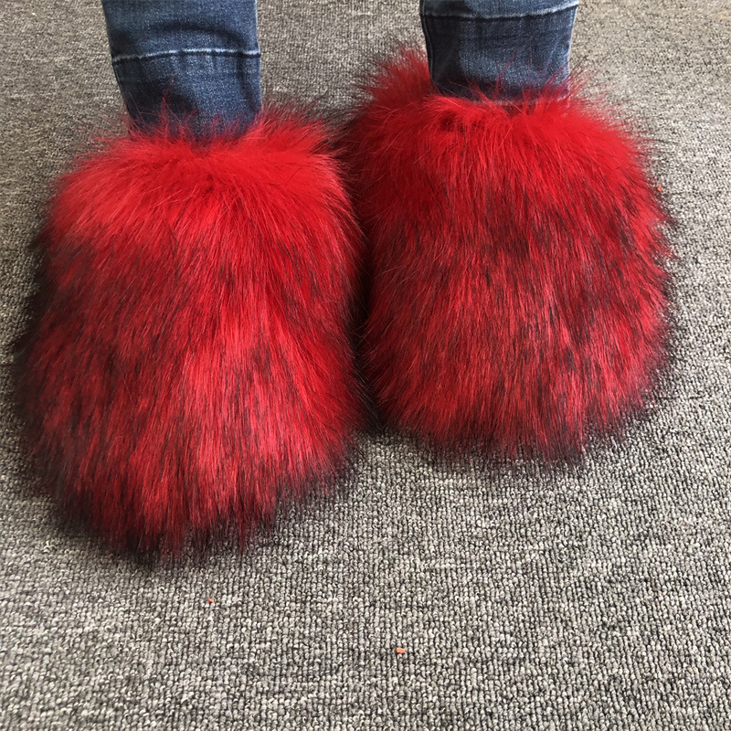 Imitation raccoon hair bright red