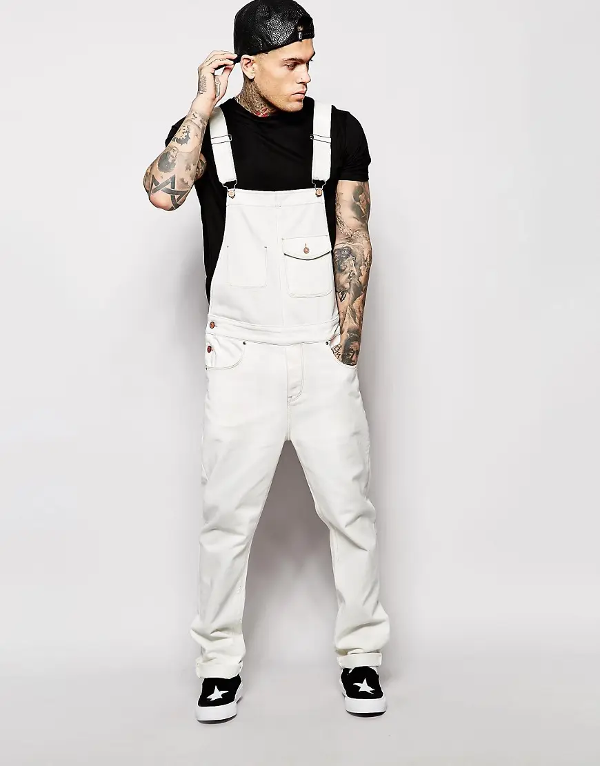 Moda erkek yırtık kot tulumlar adam askı pantolon için Streetwear sıkıntılı Denim işçi tulumu