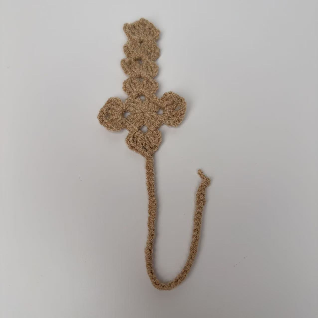 Khaki cross