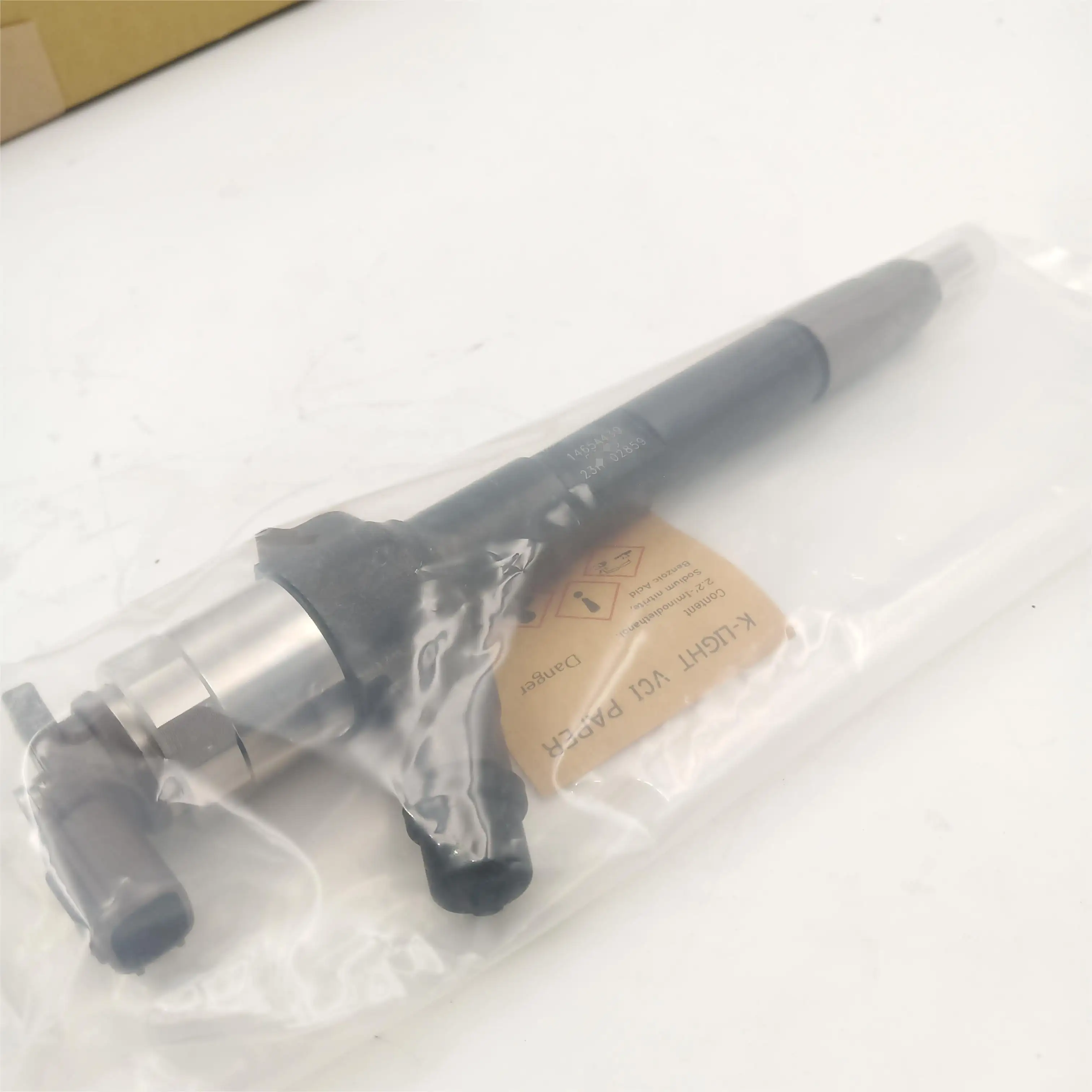 Trung Quốc thực hiện mới DIESEL phun nhiên liệu 295050-1200 295050-120 # Common Rail phun nhiên liệu ed0050101680s với vòi phun g3s61 cho Nissan