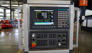 Rongchi Großboot Yacht GFK-Form CNC 5-Achsen-Bearbeitungszentrum Glasfaser muster CNC-Fräser Syntec Richauto Control System - Product Image 5