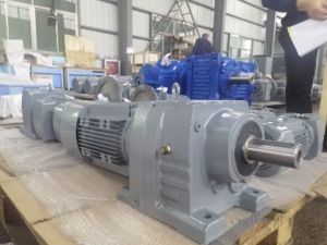 Nhà máy tùy chỉnh hoàn thành bánh răng xoắn ốc cứng giảm tốc độ mặt trơn tru chạy ngang dọc hộp số nhà máy tùy chỉnh trơn tru - Product Image 6