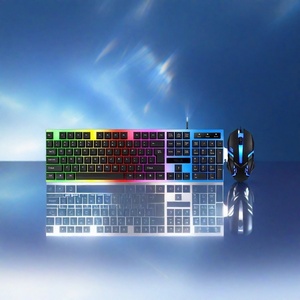 Spot español clásico de moda RGB teclado y ratón combinación con cable Usd104 clave sensación mecánica Gamers teclado y ratón conjunto