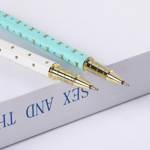 उच्च गुणवत्ता गर्मी हस्तांतरण डिजाइन धातु रोलर जेल पेन लोगो प्रचार उपहार के साथ पूर्ण फूल कस्टम - Product Image 3