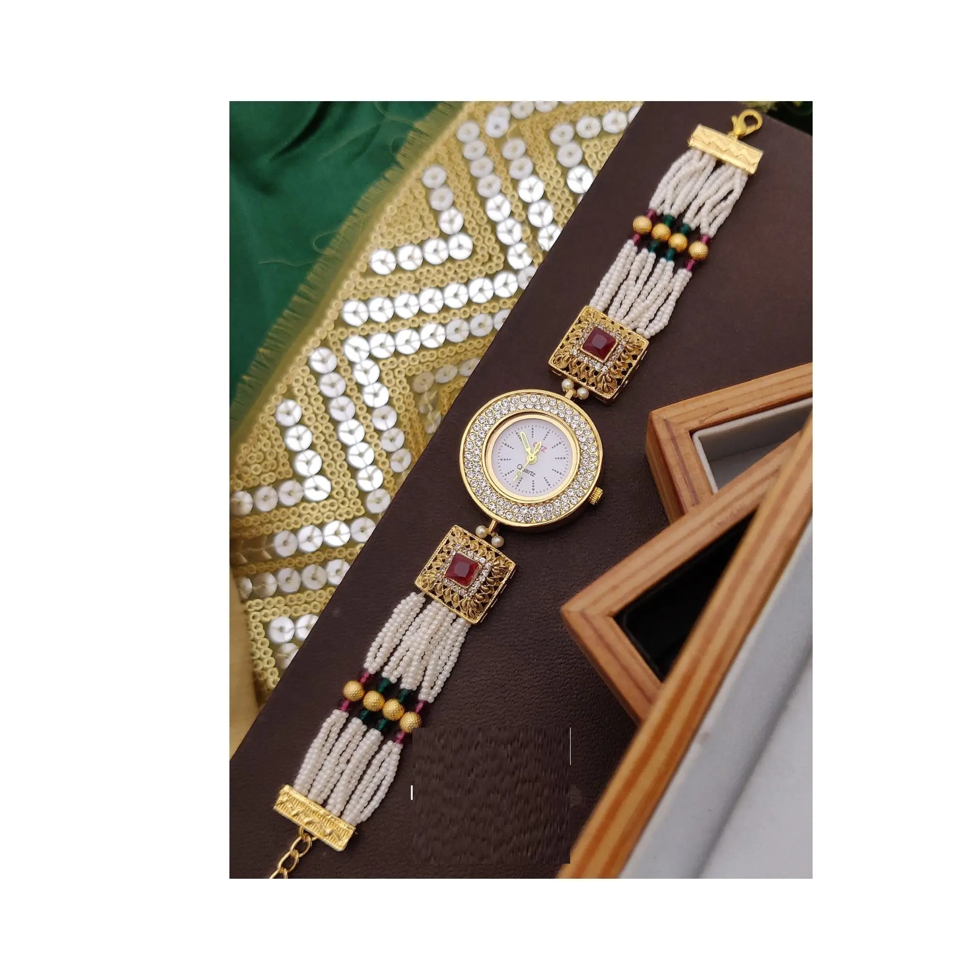 Hot Selling New Trendy Bracelet Watch for Women Party and Festival Wear Available in Bulk Quantity