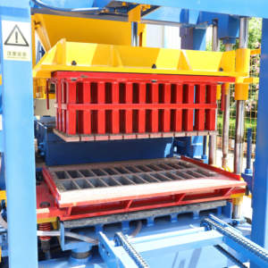 QT4-15B blocchi che fanno macchine macchine per la produzione di blocchi automatici di mattoni - Product Image 6