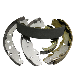 Bán buôn phụ tùng ô tô xe gốm phanh Giày 04495-42010 cho TOYOTA LAND CRUISER phanh Giày - Product Image 5