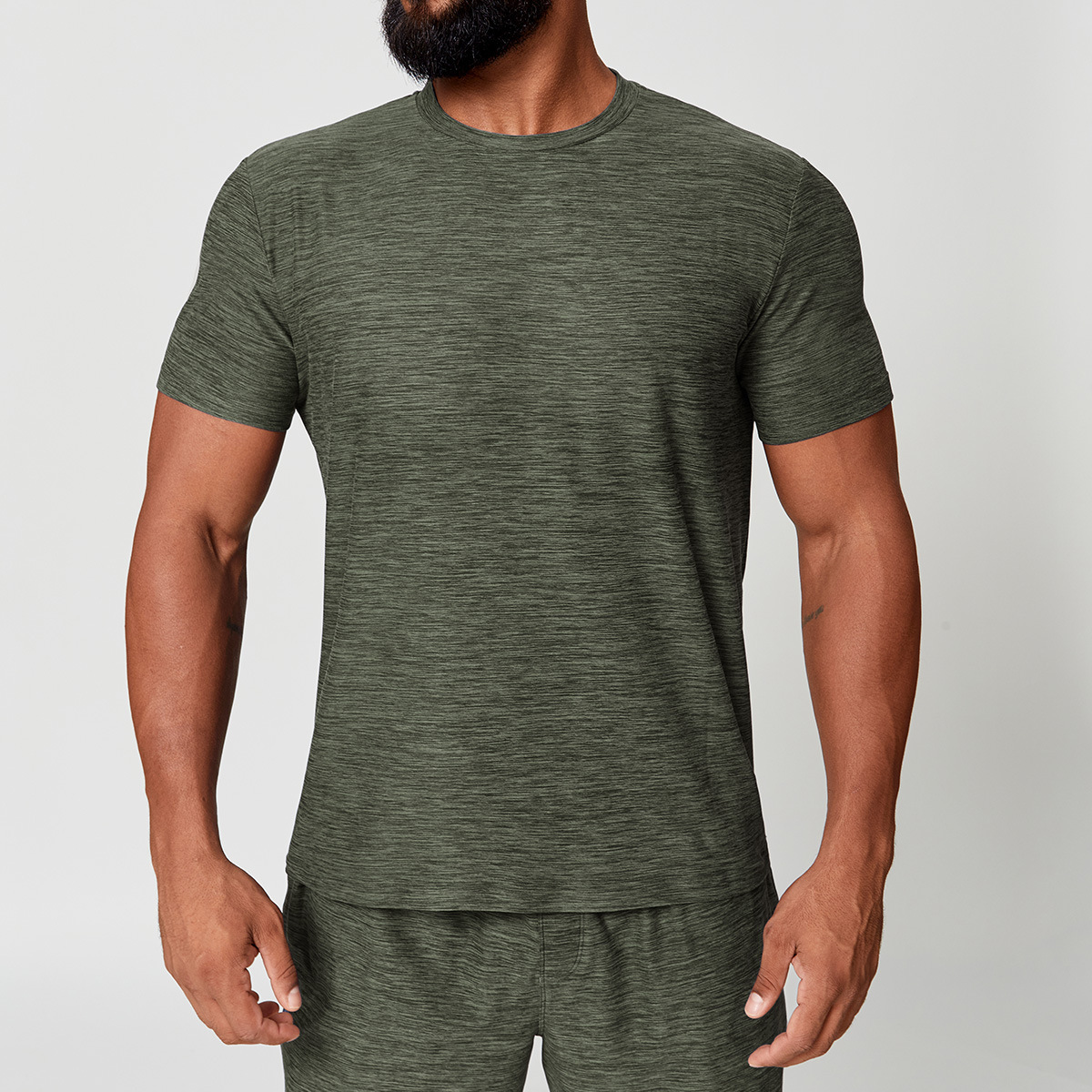 Verde oscuro