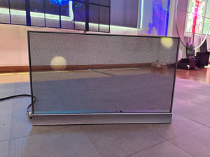 Flixable <strong>Led</strong> Film Pub Display Screen Small Pixel Pitch <strong>LED</strong> Video Wall <strong>LED</strong> Film Transparent on Glass Makes the <strong>Glas</strong> for Glass P6
