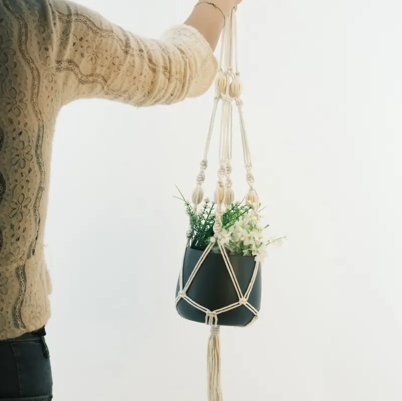 Cesta de parede em macramê preto, vaso de poliéster feito à mão para decoração de casa e jardim, arte de parede