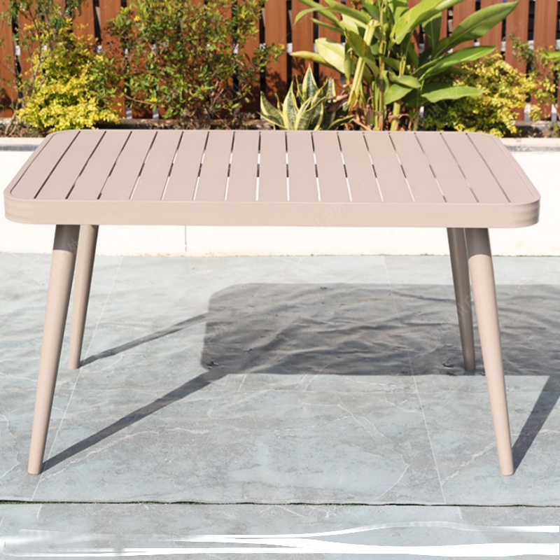 Tavolo singolo interamente in alluminio 130*80