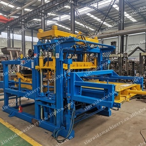 Máquina de fabricación de bloques de pavimentación completamente automática, máquina de ladrillo de hormigón hueco hidráulico, fabricante de máquina de fabricación de ladrillos de cemento - Product Image 4