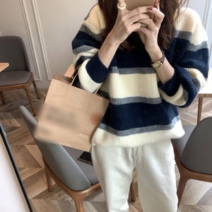 対照的な色のゆるいストライプのジャンパー - Product Image 2