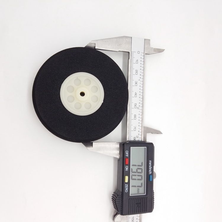 80mm diameter, 4.1mm aperture