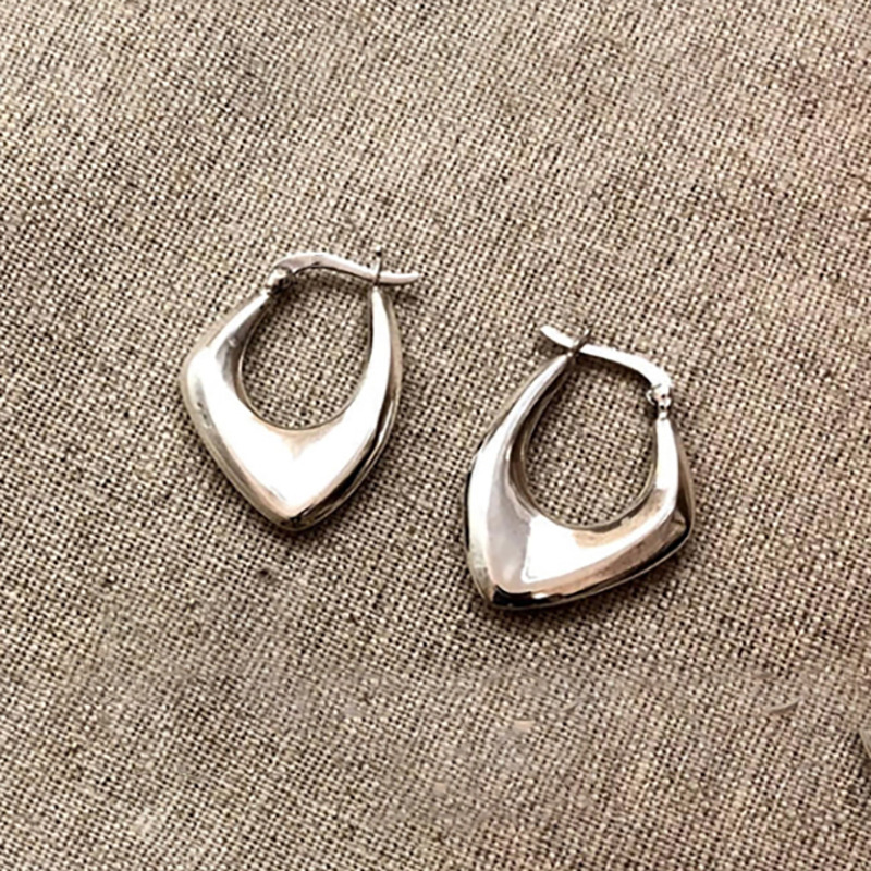 E2369 silver