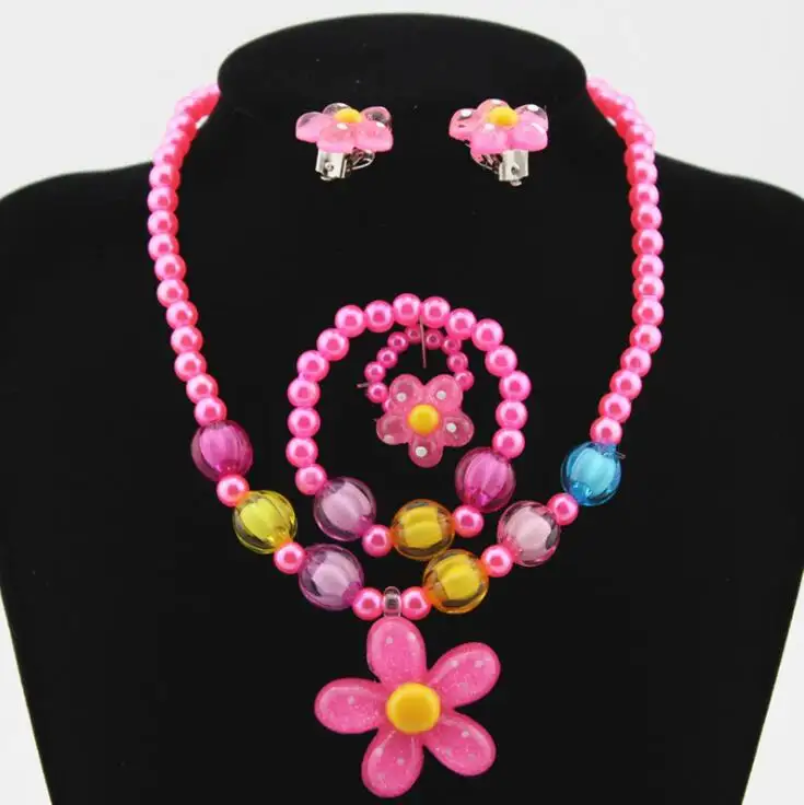 Candy Beads Resin Plastic Kinder schmuck Set für Kinder Blumen anhänger Nette Halskette Armband Ring Ohrringe Baby Schmuck