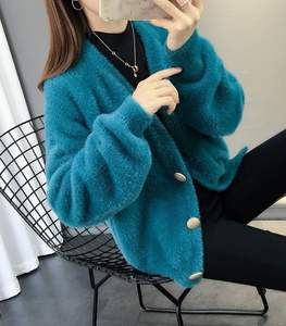 针织实心开衫女复古韩版秋冬服装长袖<span class=keywords><strong>v</strong></span>领宽松外套黑色女式毛衣